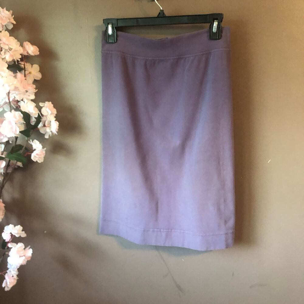 Pencil skirt knee length. Purple. By hard tail